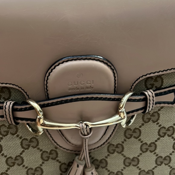 Gucci Emily Shoulder Chain Bag - Picture 7 of 11